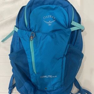 Osprey day lyte plus backpack